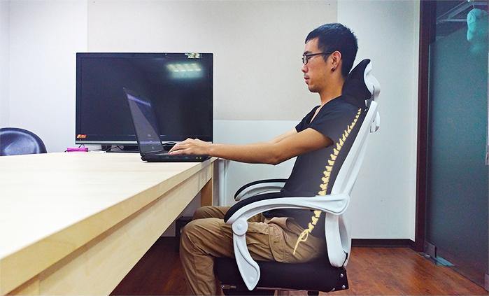 6D人體工學椅，這樣坐才健康 - FutureLab Inc